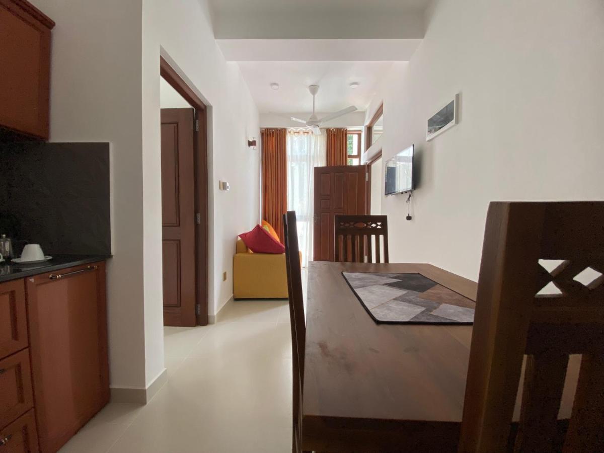 Aurelia Inn Kandy Exterior foto